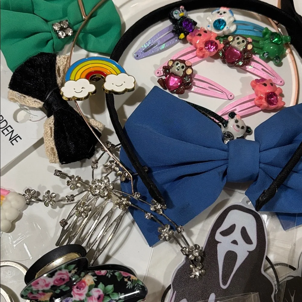 Accessories Bundle - Picture 7 of 8